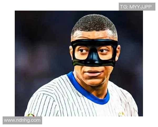 大鼻子足球明星是谁他在赛场上的表现如何影响了球队的胜负